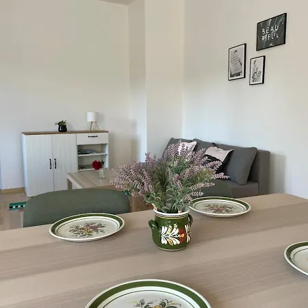 Апартаменты Ferienwohung In *